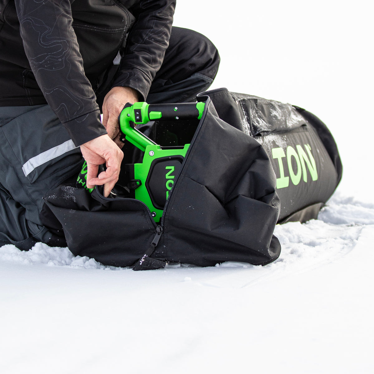 ION® Auger Carry Bag